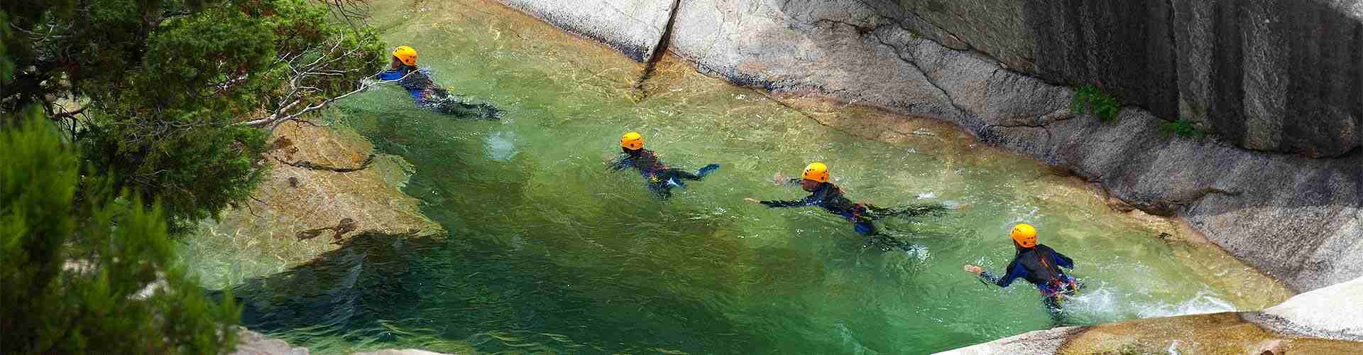 Descenso de barrancos en La Montaña