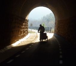 Espectaculares túneles en la Vía verde