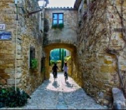 Alquiler de bicicletas en Peratallada