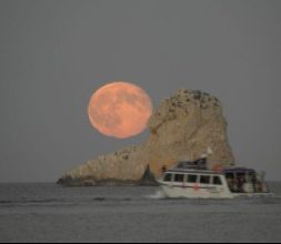 El barco de Unisub