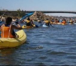 Pantano de Alqueva en piragua 