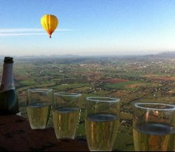 ¿una copa de cava?