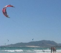 Kitesurfing