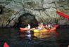 en kayak por las cuevas