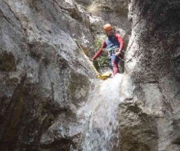 Empresa Amadablam aventura