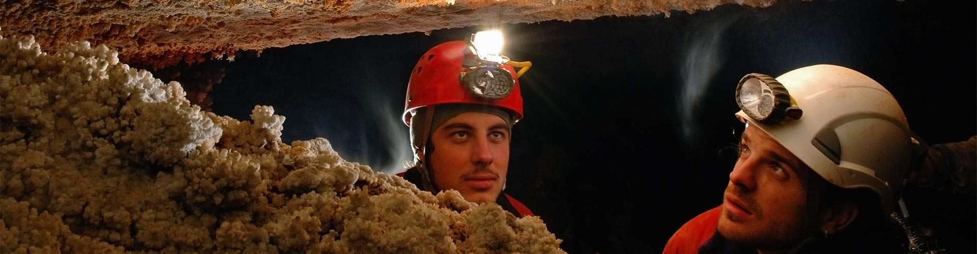 Espeleología en La Hoya