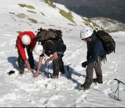 Cursos técnicas de alpinismo