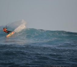 ESCUELA DE KITESURF EN MOTRIL, GRANADA