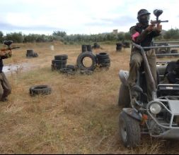 Combina Paintball y buggies