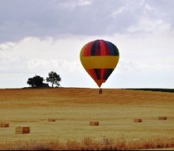 VallaGlobo, nuestro globo Colorín