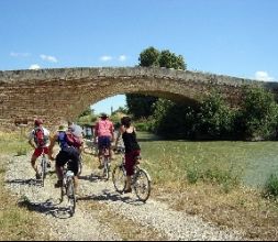 Cicloturismo en el Canal Imperial SXVIII