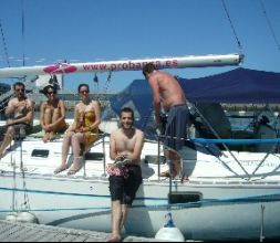 PASEOS EN VELERO POR ZARAUTZ