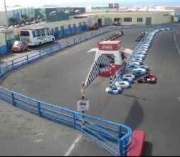 Pit lane y zona de boxes desde la grada