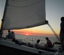 puesta de sol desde el catamaran