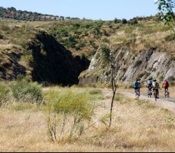 Rutas por la Vía Verde de la Jara