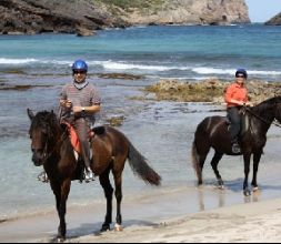 Rutas a caballo en Menorca