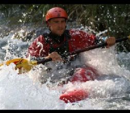 Kayac en el río Gabriel