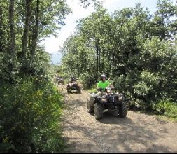 RUTAS GUIADAS EN QUADS