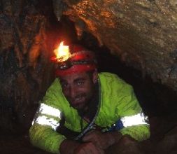 Espeleologia en cuevas de La Cerdanya