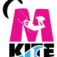 logo mestralkitesurf