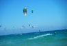 Practica el kitesurf con nosotros