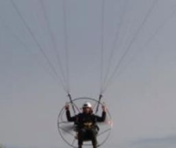 Empresa SkyAdventure Escuela de Paramotor