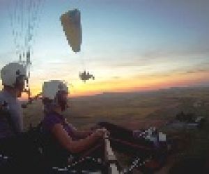 Empresa Escuela de parapente y paramotor AirWind